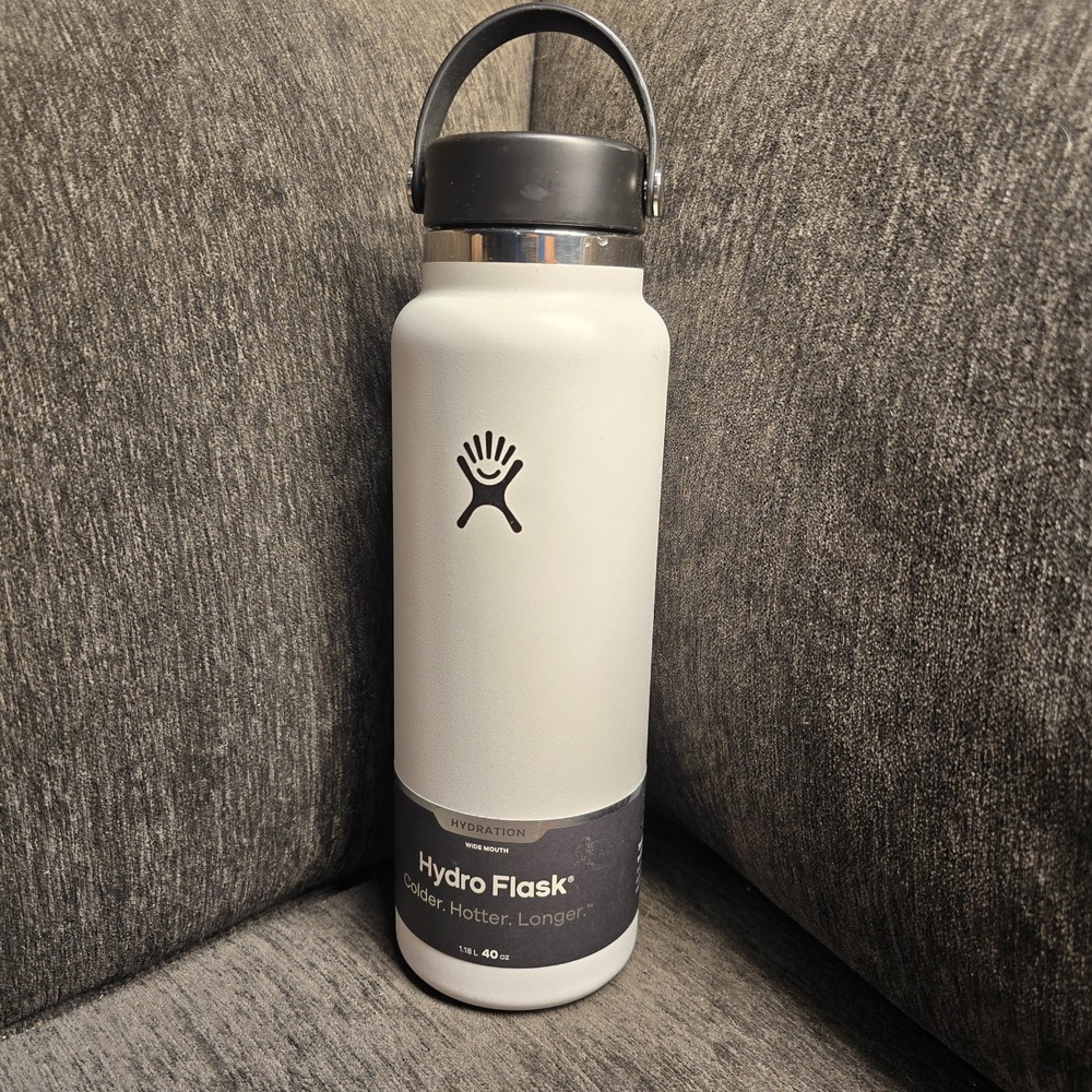 Hydro Flask 32 oz Water Bottle Stainless Steel Vacuum Insulated Wide Mouth